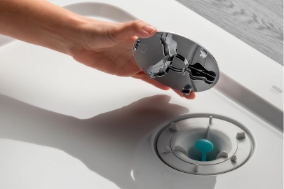 How to Clean a Shower Tray: A Complete Guide Featured Image | Article Image