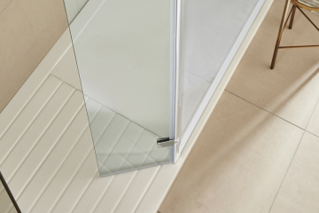 Shower Door Leaking: Common Causes and Solutions Featured Image | Article Image