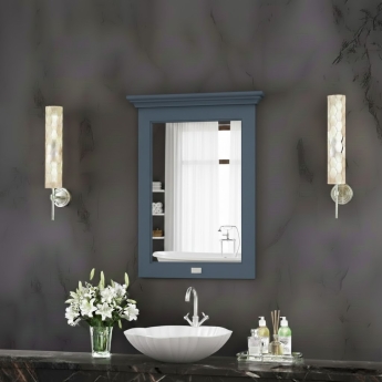 Bayswater Traditional 600mm Flat Bathroom Mirror | Product Image