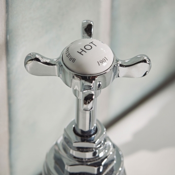Bristan 1901 Bath Pillar Taps with Ceramic Disc Valves - Chrome | Product Image