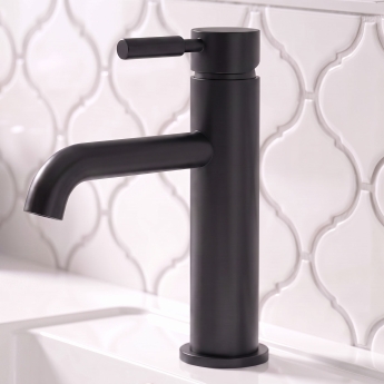 Delphi Axiom Lever Matt Black Single Lever Mono Basin Mixer Tap (inc Press Top Waste) | Product Image