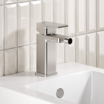 Delphi Edge Chrome Mono Bidet Mixer Tap (inc Pop-Up Waste) | Product Image