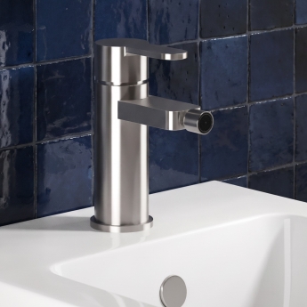 Delphi Loop Chrome Mono Bidet Mixer Tap (inc Pop-Up Waste) | Product Image