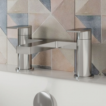 Delphi Port Chrome Bath Filler Tap | Product Image