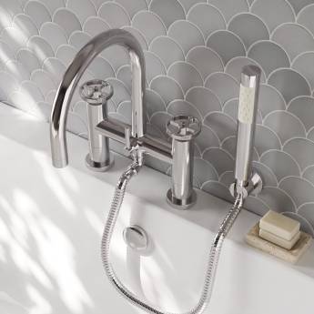 Delphi Turbine Chrome Pillar Mounted Bath Shower Mixer Tap (inc Kit) | Product Image