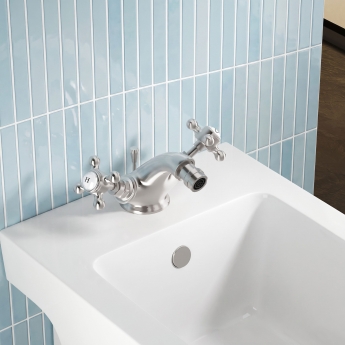 Delphi Windsor Crosshead Chrome Bidet Mixer Tap (inc Waste) | Product Image