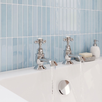 Delphi Windsor Crosshead Chrome Bath Hot and Cold Taps Pair | Product Image