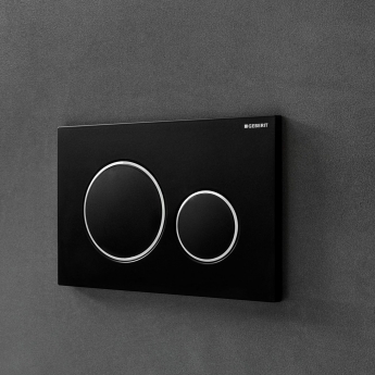 Geberit Sigma20 Dual Flush Plate Black/Gloss Chrome