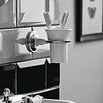 Heritage Clifton Tumbler and Holder - Chrome | Product Image