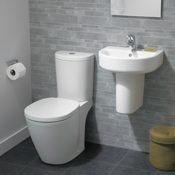 Ideal Standard Concept Arc Close Coupled Toilet (inc Seat)
