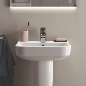 Ideal Standard I.Life B Basin and Full Pedestal 450mm Wide - 1 Tap Hole | Product Image