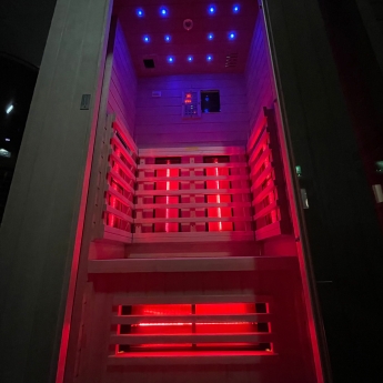 Insignia Far Infrared Rectangular Indoor Sauna Cabin 1000mm x 900mm - 5mm Glass