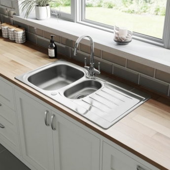 Leisure Eaton 1.5 Bowl Stainless Steel Kitchen Sink with Waste Kit 950mm L x 508mm W - Satin