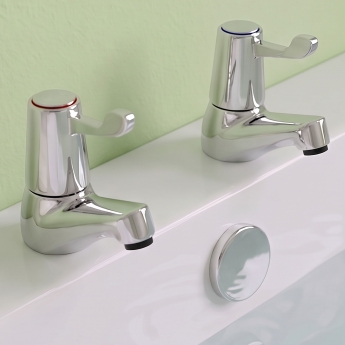 Prestige Leva 3/4 Bath Taps Pair - Chrome | Product Image