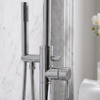 Prestige Plan Freestanding Bath Shower Mixer with Shower Kit Chrome | Product Image