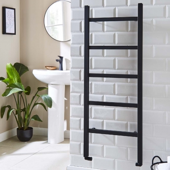 Prestige Welland Designer Aluminium Heated Towel Rail