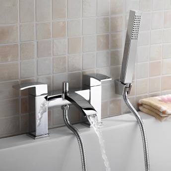 RAK Metropolitan Bath Shower Mixer with Shower Metropolitan Head and Hose - Chrome