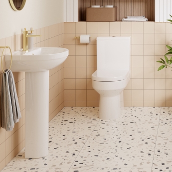 Signature Babylon Rimless Fully Back to Wall Close Coupled Toilet (inc Soft Close Seat) | Product Image