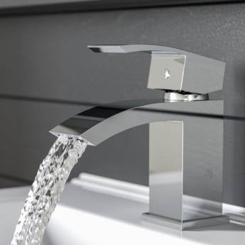 Signature Pilot Mono Basin Mixer Tap Single Handle with Waste - Chrome