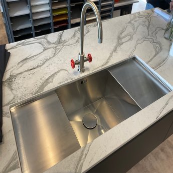 The 1810 Company Zenuno 45 I-F DEEP 1.0 Bowl Kitchen Sink - Stainless Steel