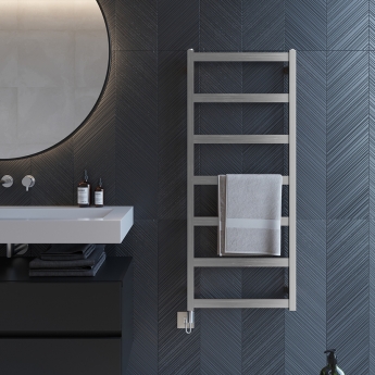 Ultraheat Calder Stainless Steel Electric Designer Heated Towel Rail | Product Image