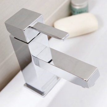 Verona Cubo Chrome Mono Basin Mixer Tap (inc Waste) | Product Image