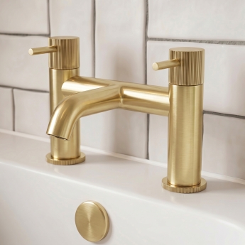 Verona Rivenza Fluted Brushed Brass Bath Filler Tap | Product Image