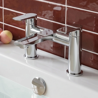 Verona Rovio Chrome Pillar Mounted Bath Filler Tap | Product Image