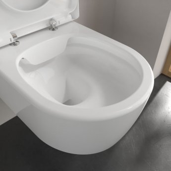 Villeroy & Boch Avento Rimless Wall Hung Toilet with Soft Close Seat
