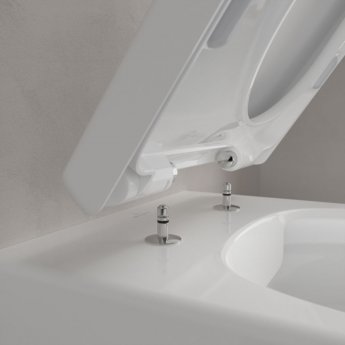 Villeroy & Boch Avento Rimless Wall Hung Toilet with Soft Close Seat