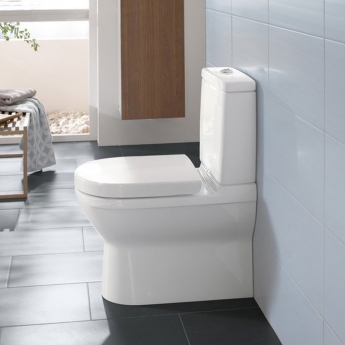 Villeroy & Boch O.novo Close Coupled Toilet with Push Button Cistern - Soft Close Seat