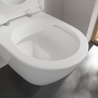 Villeroy & Boch Subway 2.0 Rimless Wall Hung Toilet with Soft Close Seat