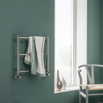 Vogue Galaxy Straight Heated Ladder Towel Rail 700mm H x 500mm W - Polished Stainless Steel | Product Image