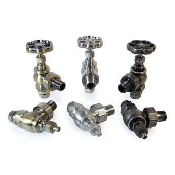 West Rosa Traditional Manual Radiator Valve and Lockshield Angled - Antique Brass | Product Image