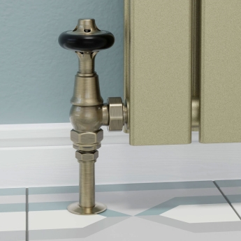 West Commodore Traditional Angled Manual Radiator Valve and Lockshield - Antique Brass | Product Image