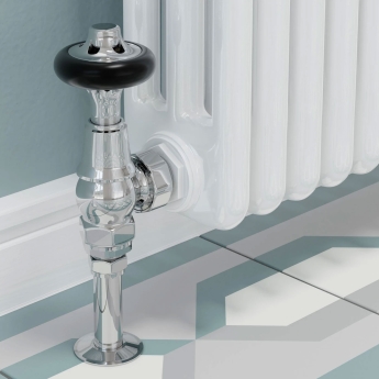 West Commodore Traditional Angled Manual Radiator Valve and Lockshield - Chrome | Product Image