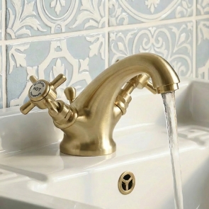 Delphi Belgravia Brushed Brass Luxury Mono Basin Mixer Tap with Pop-Up Waste | Product Image