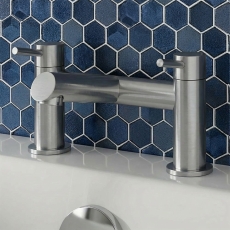 Delphi Quay Chrome Bath Filler Tap