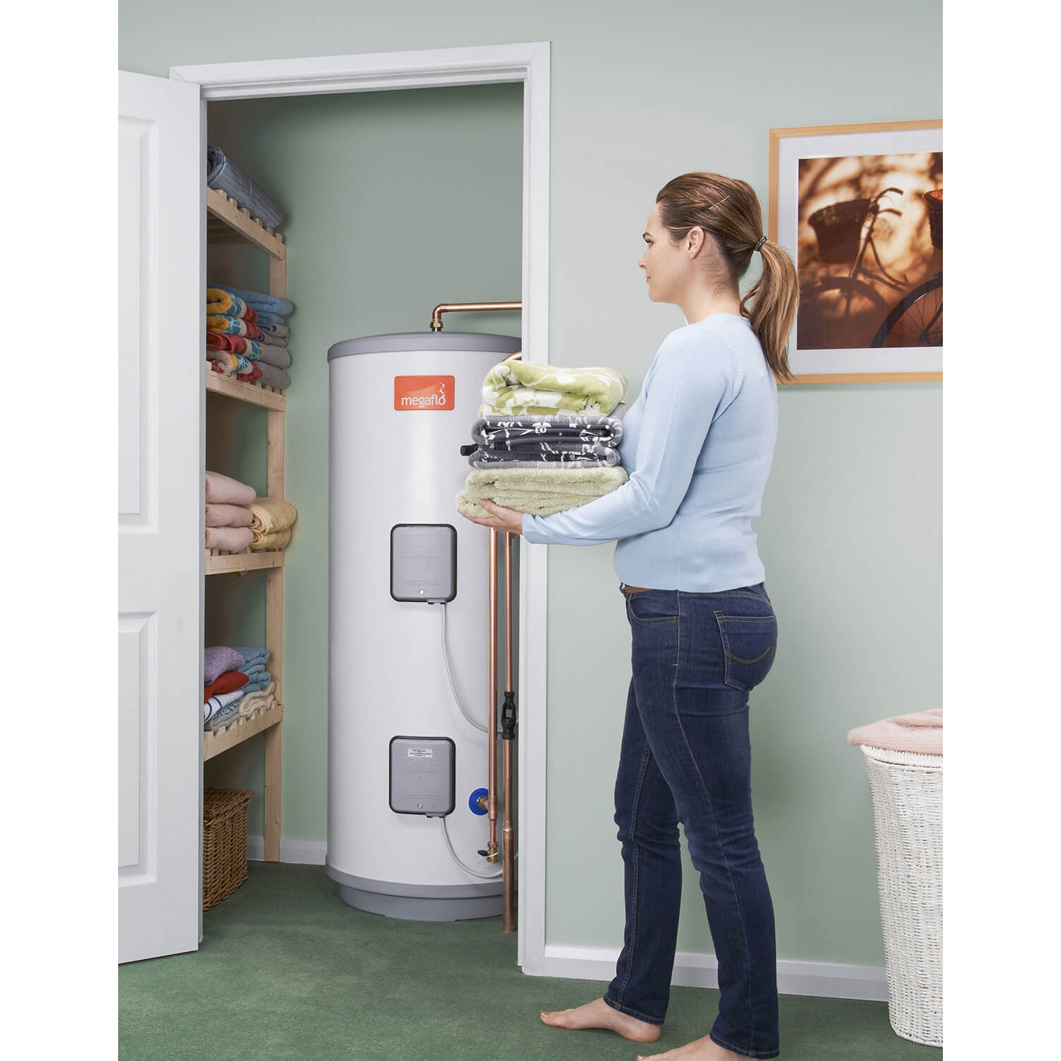 Heatrae Sadia Megaflo ECO Unvented Cylinder | 95050460 | Direct | 70L