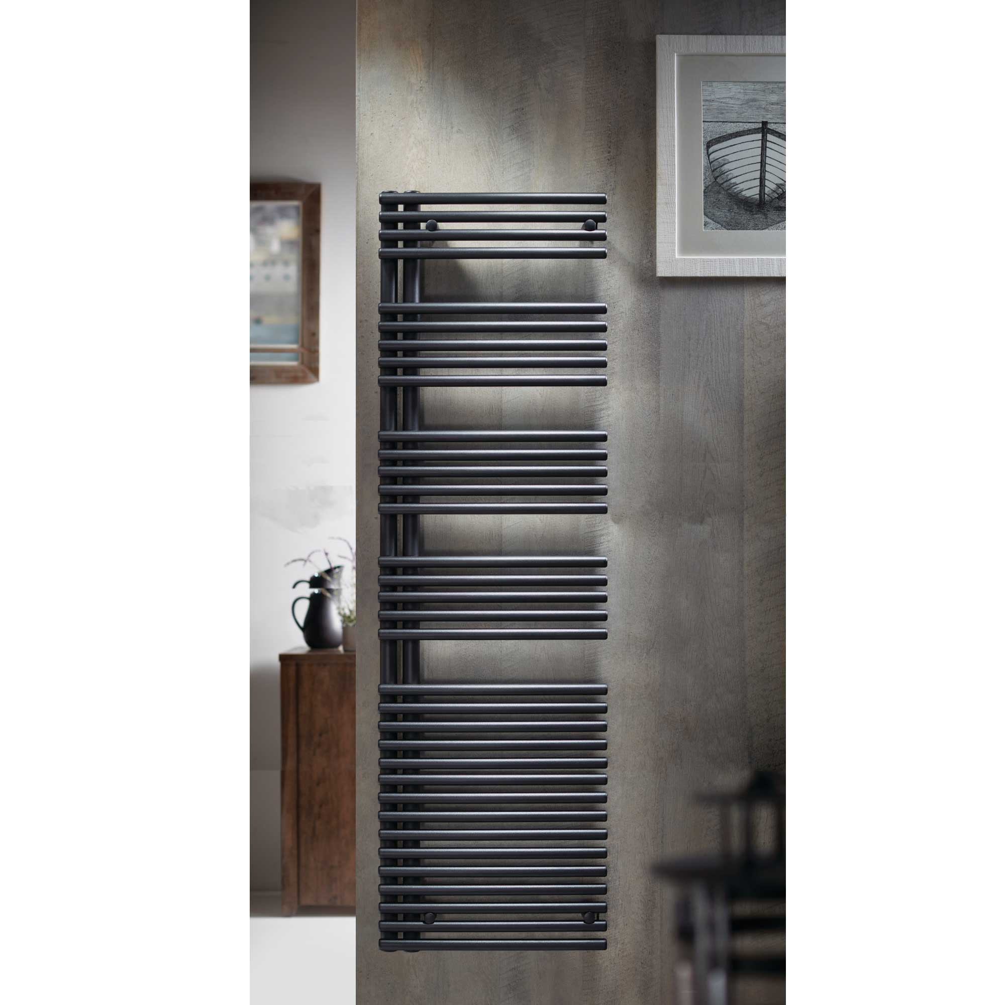 Redroom Omnia Designer Towel Rail | OMR170060346 | Steel | Anthracite
